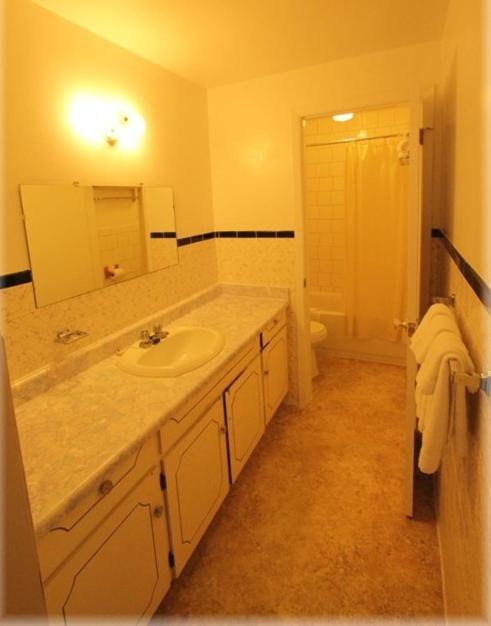 Lotus Motel Cobourg Habitación foto